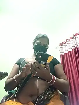 School_hot_teacher's cam snapshot