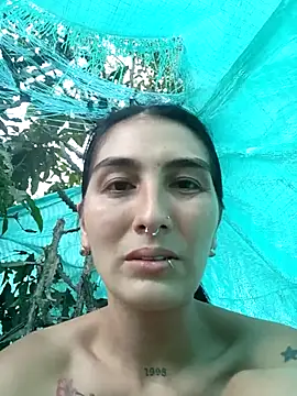 single_mother_indecent's cam snapshot