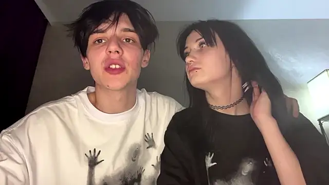 altycouple live sex cam