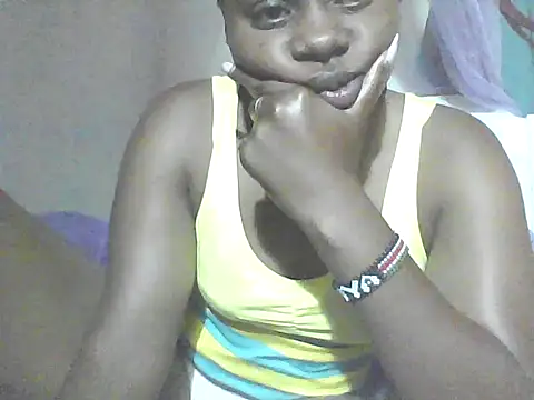 EBONYVANILLA02's cam snapshot