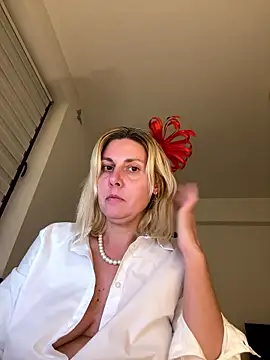 Amelia9798's cam snapshot