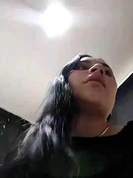 MollySweet-'s cam snapshot