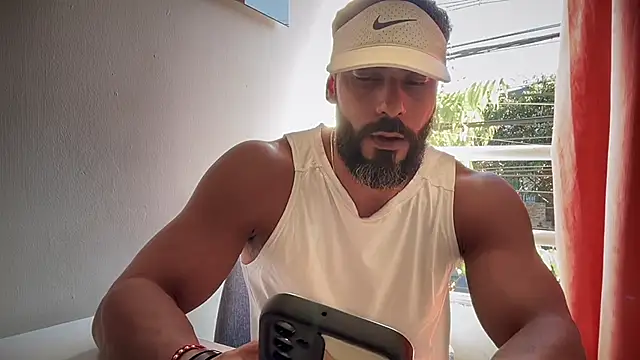 romeolovedark live sex cam