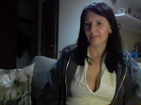 Elena48324's cam snapshot