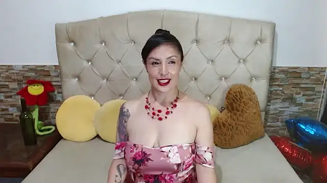 Adafield_ live sex cam