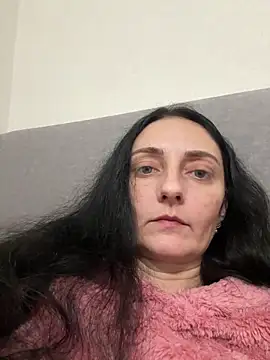 Miroslava1247 live sex cam