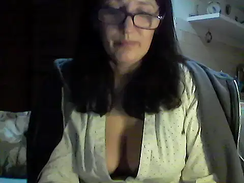 Elena48324's cam snapshot