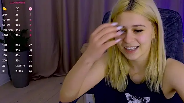 ApheliaStar's cam snapshot