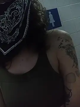 Dirty_Pink's cam snapshot