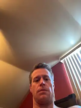 DILFiGuess1's cam snapshot