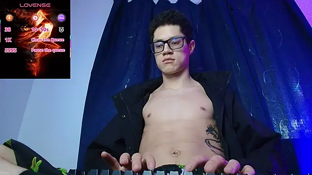 wolfandsky's cam snapshot