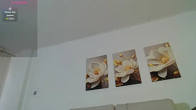 viiolet_collins's cam snapshot