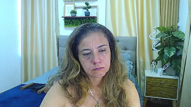 sasi_luna's cam snapshot