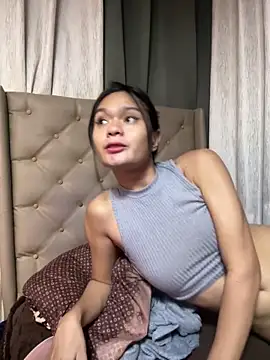 yourlovingperlita69 live sex cam