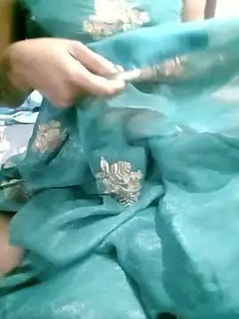 Hottie_couple07's cam snapshot