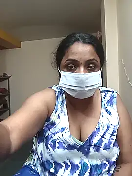 queendivya live sex cam