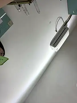 xxwang20 live sex cam