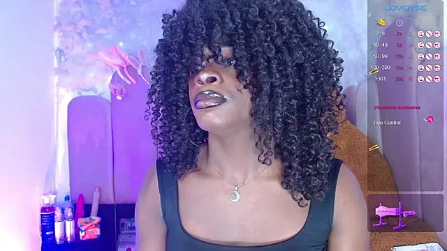 puca_ebony live sex cam