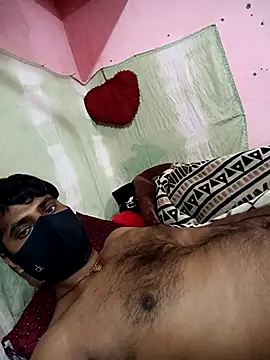 Desipari_777 live sex cam