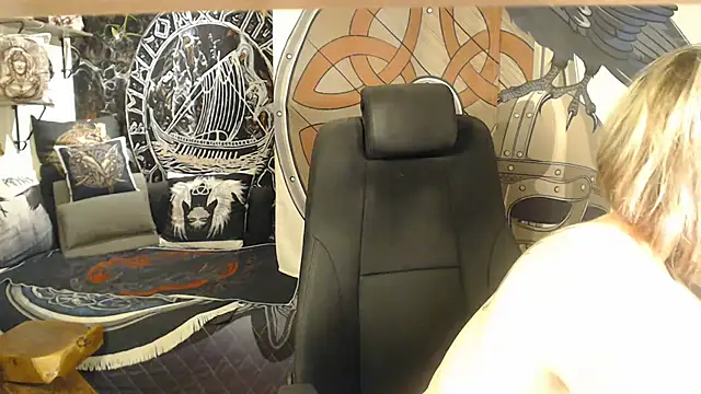 TittenMichelle live sex cam