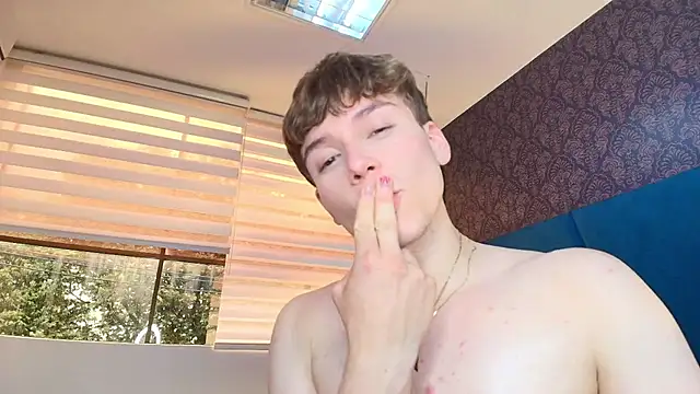 TaylerWhite live sex cam