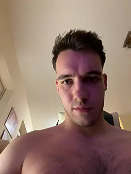 Raveman live sex cam