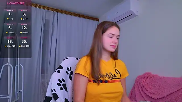 LovelyJessie's cam snapshot