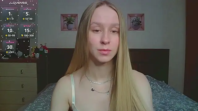 Lily__Devil's cam snapshot