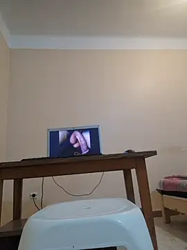 gaykalimousso's cam snapshot