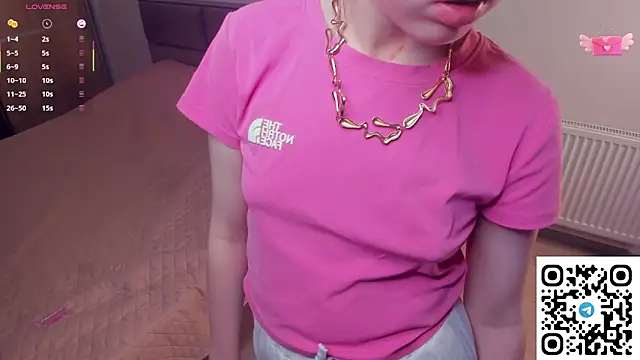 LenaKurpiel's cam snapshot