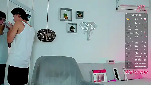 AmberAdams_ live sex cam