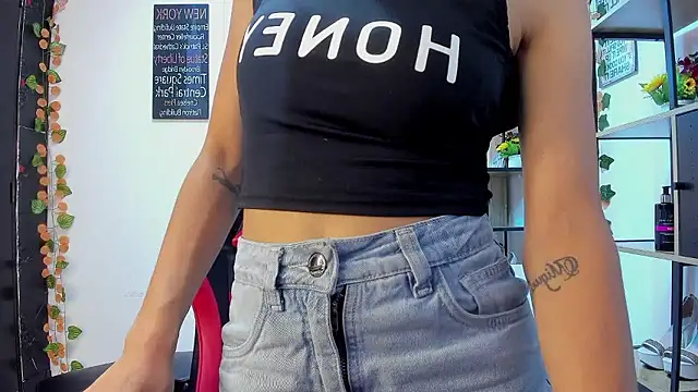 Tammy_Thompson_'s cam snapshot