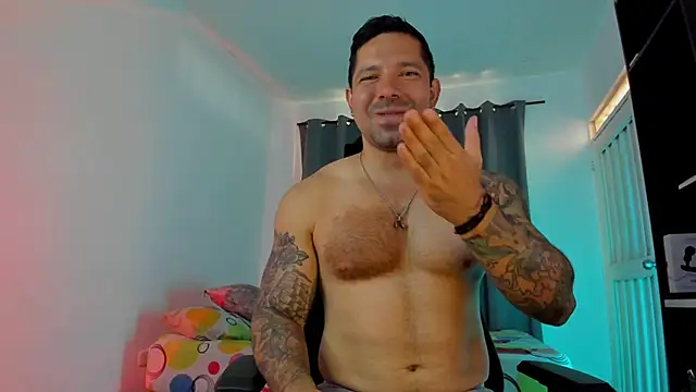 Pierre_Vidal live sex cam