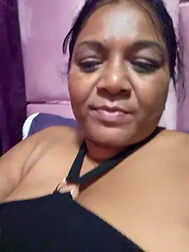 IndianDelia live sex cam