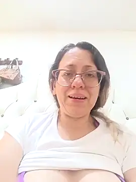 miss_hanna07's cam snapshot