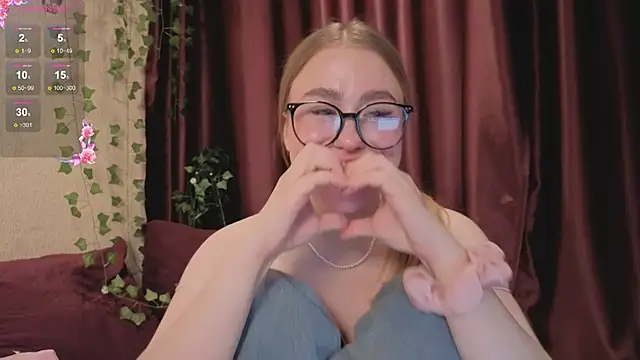 SunshineG1RL's cam snapshot