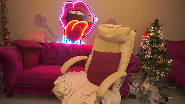 BellaLaPetit's cam snapshot