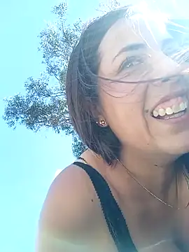 Lena-32's cam snapshot