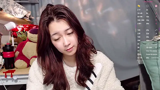 XueLi1902 live sex cam