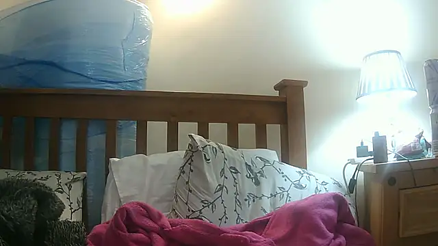 theblondecocklover live sex cam