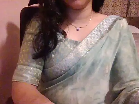 Diya_04 live sex cam