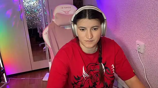 Katrin__kiss's cam snapshot