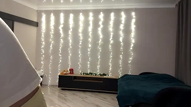 ShemikaCarvin's cam snapshot