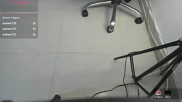 alisson__garcia's cam snapshot