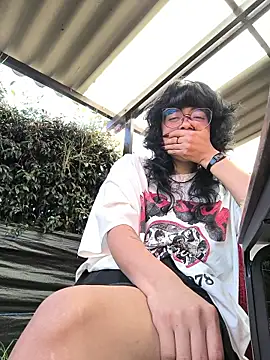 Fun_Everywhere's cam snapshot