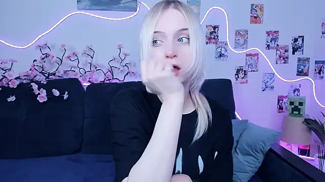 Megan--chan live sex cam