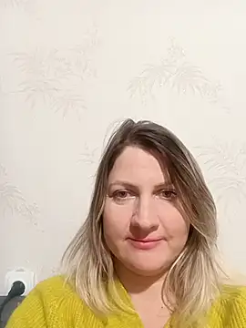 Stephania77727 live sex cam