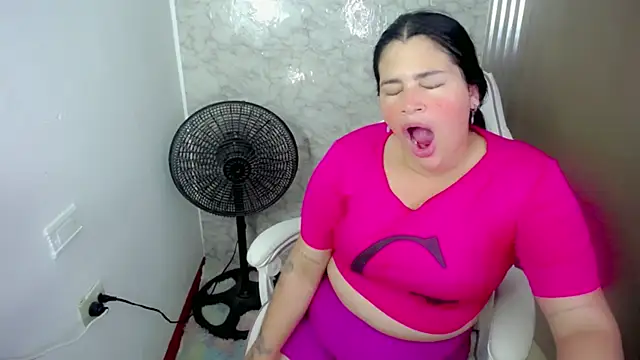 Scarleta01 live sex cam