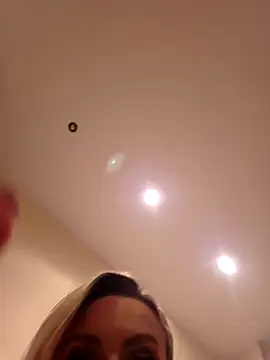 AureliaDoux live sex cam