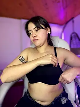 Camila_pinkk's cam snapshot